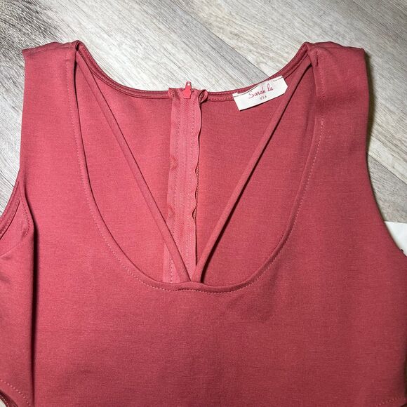Bodycon mini dress with cutout metal sides size small - Picture 2 of 4